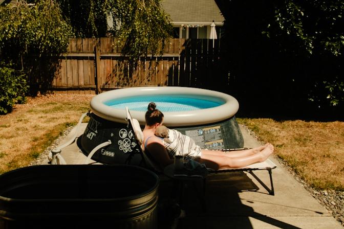 Syd & Sawyer hanging by the pool